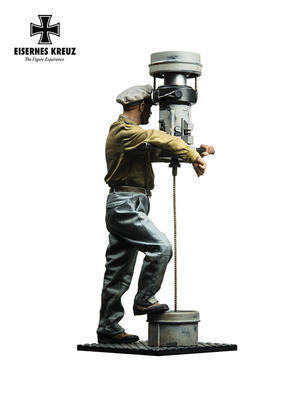 アンドレアミニチュアズ EK35-F009 1/35 Uボート 艦長 1941年