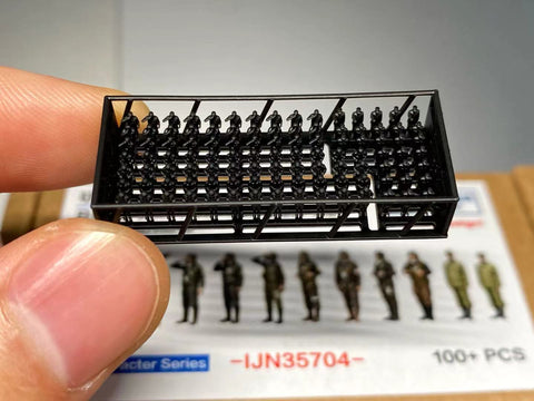 バンカースタジオ IJN35704 1/350 WWII日本海軍 フィギュアセット 4 航空母艦 出撃前 1940-1945年