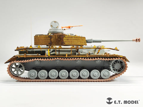 ETモデル P35-044 1/35 WWII ドイツ III号IV号戦車(Ostketten)ワークブル履帯(3Dプリント)