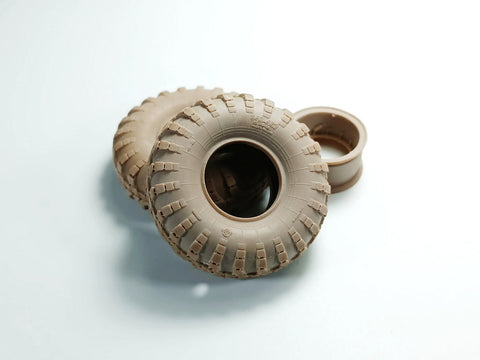 E.T.モデル P35-121 1/35 ロシア BTR-80/80A 装甲兵員輸送車スペアホイール&タイヤ (各社用)