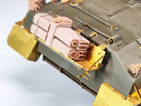 E.T.モデル P35-325 1/35 WWII アメリカ陸軍 20L 飲料水用ジェリカンセット