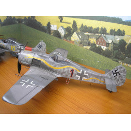 HADモデル DW-AP35004 1/35 FW 190 A-8 A-8/R-2 ドライウォーターデカールシート