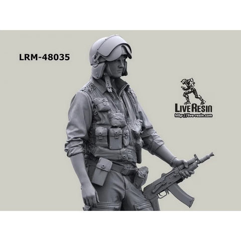 ライブレジン LRM48035 1/48 現用 ロシア ヘリコプターパイロット アフガン戦争 4