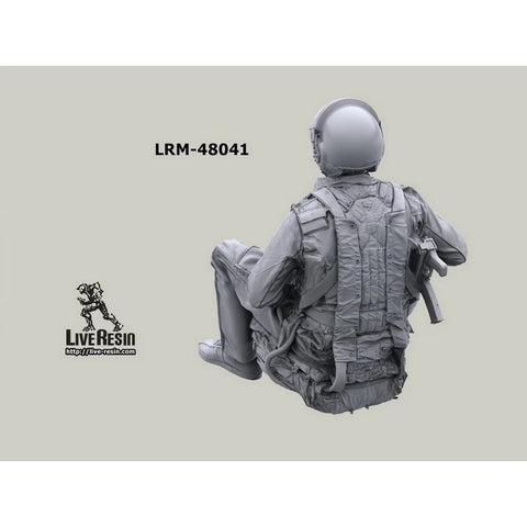 ライブレジン LRM48041 1/48 現用 ロシア ヘリコプターパイロット アフガン戦争 10