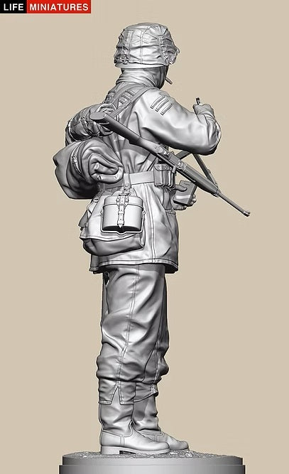 ライフミニチュア LM-16011 1/16 WWII ドイツ ポトー迎撃戦 ハンセン戦闘団のM1カービンを持つ小銃手 バルジの戦い1944