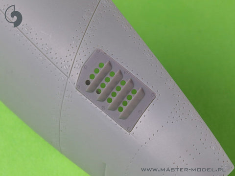 マスター AM-32-137 1/32 P-51 マスタング - キャブレターエアフィルターカバー - RAF ルーバータイプ - バージョン A (タミヤ用)