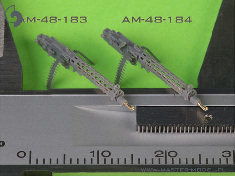 マスター AM-48-184 1/48 WWI ドイツ シュパンダウ LMG 08/15 機関銃 (2丁) - ロングチャージングハンドル付き