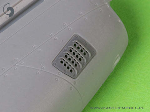 マスター AM-72-172 1/72 P-51 マスタング - キャブレター エアフィルター カバー - RAF ルーバータイプ - バージョン A (アロマホビー用)