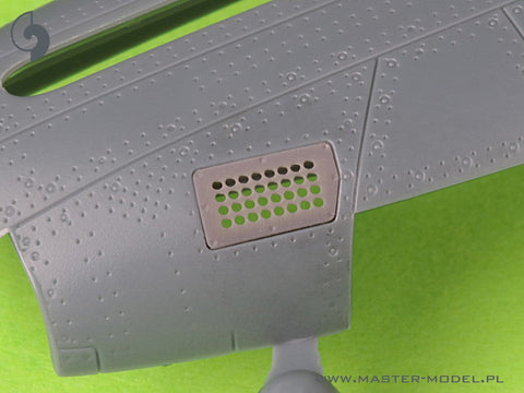 マスター AM-72-174 1/72 P-51 マスタング - キャブレターエアフィルターカバー - 標準穴タイプ(エデュアルド用)