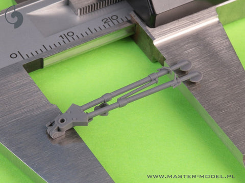 マスター GM-35-065 1/35 ブローニング M2HB .50 口径機関銃用折りたたみ式 M3 三脚 (1個)