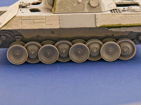 パンツァーアート RE35-326 1/35 パンサーA/G型 焼け落ちたロードホイールセット
