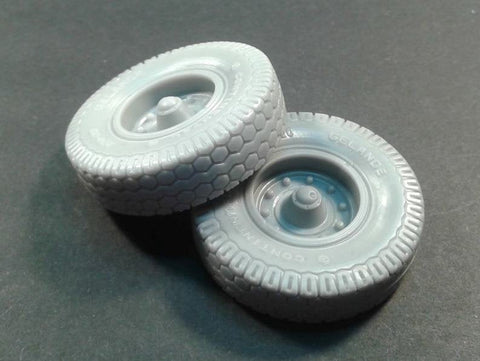 パンツァーアート RE35-505 1/35 Sd.Kfz 8 12tハーフトラック用前輪セット(コンチネンタルNo.2)