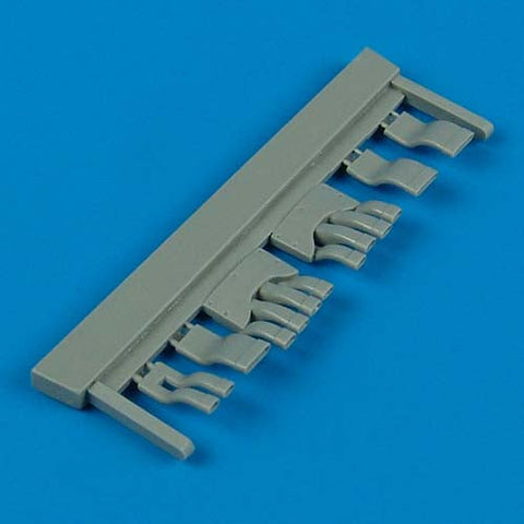 クイックブースト 32041 1/32 中島 キ84 四式戦闘機 疾風 単排気管(HASEGAWA用)