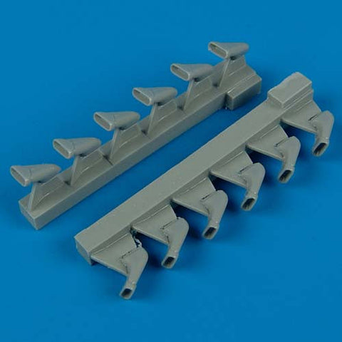 クイックブースト 32078 1/32 スピットファイアMk.IX フィッシュテイル型 排気管(HASEGAWA用)