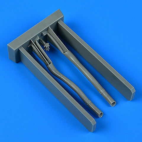 クイックブースト 32260 1/32 グロスター グラディエーター 排気管 (ICM用)