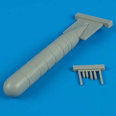 クイックブースト 48111 1/48 ボーファイター 予備燃料タンク(タミヤ用)