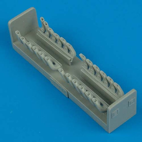 クイックブースト 48163 1/48 メッサーシュミット Bf110C 排気管(エデュアルド用)