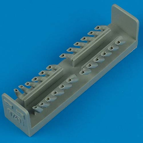 クイックブースト 48167 1/48 Bf110C/D 排気管(FUJIMI用)