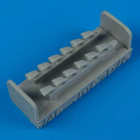 クイックブースト 48245 1/48 ユンカース Ju87D/G スツーカ 排気管(ハセガワ用)