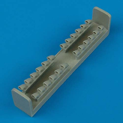 クイックブースト 48286 1/48 フォッケウルフ Ta154 排気管(ドラゴン用)