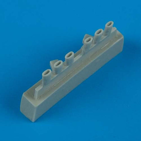 クイックブースト 48346 1/48 ヘンシェル Hs126 排気管(ICM用)