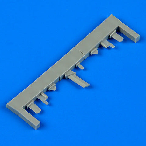 クイックブースト 48574 1/48 F-105G サンダーチーフ アンテナ(トランペッター用)