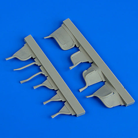 クイックブースト 48648 1/48 ラボーチキン La-5FN 排気管(ZVEZDA用)