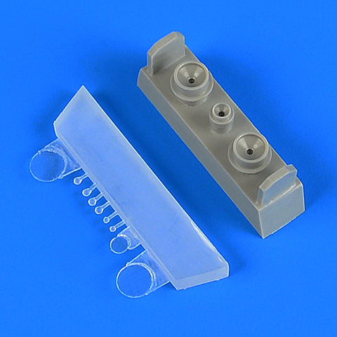 クイックブースト 48837 1/48 MiG-25 フォックスバット用ランディングライト(ICM用)/(レベル用)