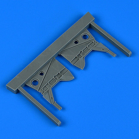 クイックブースト 48941 1/48 ホーカー ハリケーン アンダーキャリッジ カバー (ハセガワ用)