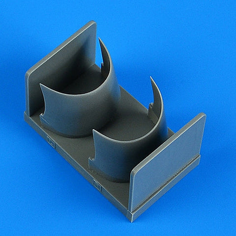 クイックブースト 48983 1/48 ハリアー GR.1/GR.3/AV-8A エアインテーク(キネティック用)