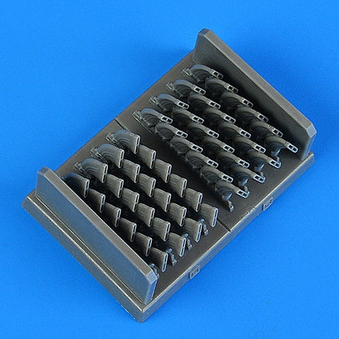 クイックブースト 49010 1/48 ランカスター Mk.I 排気管 (HKモデル)