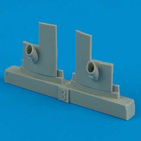 クイックブースト 72110 1/72 TBM-3 アヴェンジャー 排気管