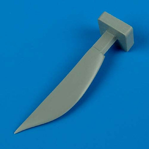 クイックブースト 72213 1/72 F-105 サンダーチーフ 下部胴体垂直安定板(トランペッター用)