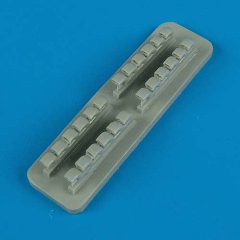 クイックブースト 72302 1/72 フォッケウルフ Ta154 排気管(ハセガワ用)