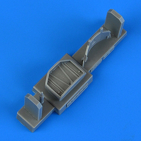 クイックブースト 72671 1/72 ハリアー GR.5/7/9 エアブレーキ 開放状態 (ハセガワ/レベル)