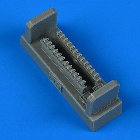 クイックブースト 72682 1/72 P-39D/P-400 エアラコブラ 排気管 (アルマホビー用)