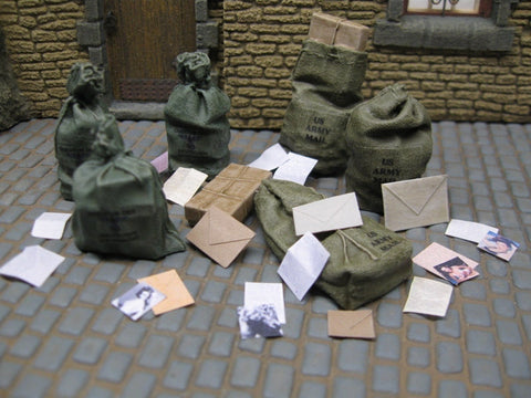 リアリティインスケール 35202 1/35 郵便鞄 12パーツ デカール、プリントアクセサリー付き