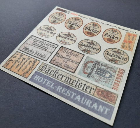 リアリティインスケール 35290 1/35 本物の木材のショップ/ビジネス サイン - ドイツ セット 3 - シート