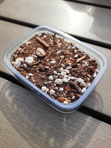 リアリティインスケール BAS04 1/35 石の多い地面