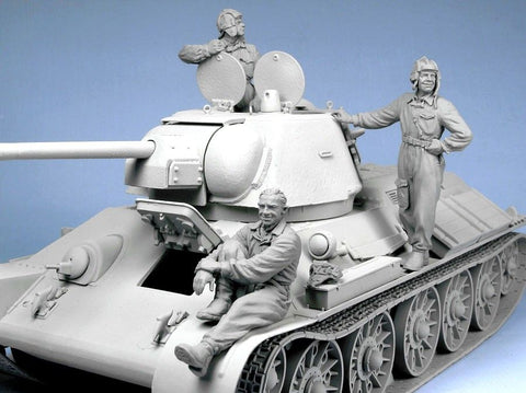 タンクモデル T-35001 1/35 ソビエト戦車兵 1943-45 夏 3体