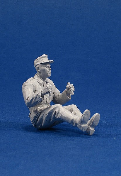 タンクモデル T-35124 1/35 ドイツ ドライバー 1941-45 夏