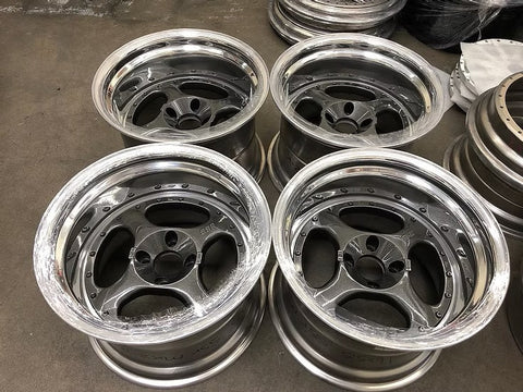 ZoomOn ZR147 1/24 16'' SSR MK2R リムセット