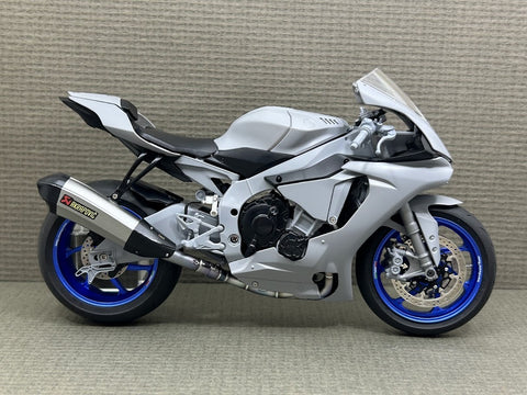 Zワークショップ Z04-006 1/12 エボリューション ライン エキゾーストシステム(チタニウム+カーボン) (タミヤ 1/12 R1M (14133)用)