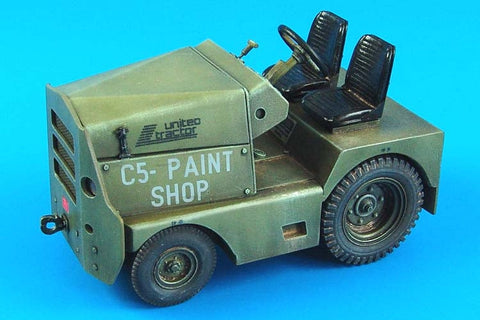 エアロボーナス 320032 1/32 アメリカ陸/海軍 GC-340/SM340 汎用牽引トラクター