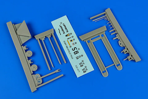 エアロボーナス 320077 1/32 アメリカ海軍 5,500ポンド級パレット トラック