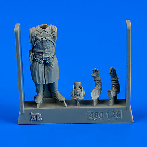 エアロボーナス 480126 1/48 WWII ロシア軍のパイロット