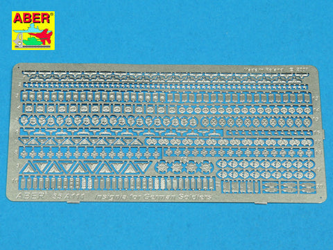 アベール 35A111 1/35 ドイツ 歩兵 服アクセサリー勲章等