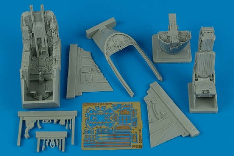 アイリス 2115 1/32 AV-8B ハリアーII コクピットセット(TRUMPETER用)