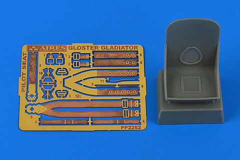 アイリス 2252 1/32 グロスター グラディエーター パイロットシート(ICM用)
