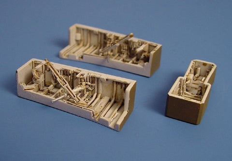 アイリス 7082 1/72 トーネード 脚収納部(REVELL用)